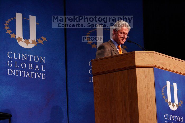 Former President Bill Clinton speaking at the CGIU meeting.  Day one of the 2nd Annual Clinton Global Initiative University (CGIU) meeting was held at The University of Texas at Austin, Friday, February 13, 2009.

Filename: SRM_20090213_16254991.jpg
Aperture: f/4.0
Shutter Speed: 1/160
Body: Canon EOS-1D Mark II
Lens: Canon EF 80-200mm f/2.8 L