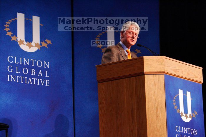 Former President Bill Clinton speaking at the CGIU meeting.  Day one of the 2nd Annual Clinton Global Initiative University (CGIU) meeting was held at The University of Texas at Austin, Friday, February 13, 2009.

Filename: SRM_20090213_16263906.jpg
Aperture: f/4.0
Shutter Speed: 1/160
Body: Canon EOS-1D Mark II
Lens: Canon EF 80-200mm f/2.8 L