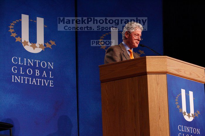 Former President Bill Clinton speaking at the CGIU meeting.  Day one of the 2nd Annual Clinton Global Initiative University (CGIU) meeting was held at The University of Texas at Austin, Friday, February 13, 2009.

Filename: SRM_20090213_16270413.jpg
Aperture: f/4.0
Shutter Speed: 1/160
Body: Canon EOS-1D Mark II
Lens: Canon EF 80-200mm f/2.8 L