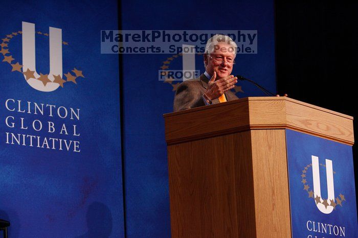 Former President Bill Clinton speaking at the CGIU meeting.  Day one of the 2nd Annual Clinton Global Initiative University (CGIU) meeting was held at The University of Texas at Austin, Friday, February 13, 2009.

Filename: SRM_20090213_16271622.jpg
Aperture: f/4.0
Shutter Speed: 1/160
Body: Canon EOS-1D Mark II
Lens: Canon EF 80-200mm f/2.8 L