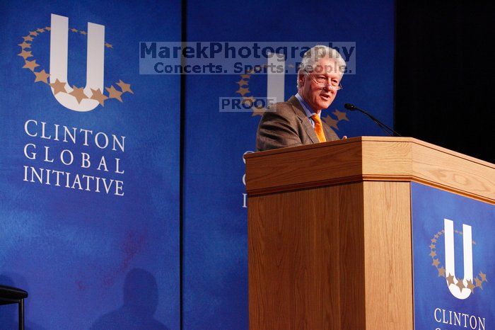 Former President Bill Clinton speaking at the CGIU meeting.  Day one of the 2nd Annual Clinton Global Initiative University (CGIU) meeting was held at The University of Texas at Austin, Friday, February 13, 2009.

Filename: SRM_20090213_16282129.jpg
Aperture: f/4.0
Shutter Speed: 1/160
Body: Canon EOS-1D Mark II
Lens: Canon EF 80-200mm f/2.8 L