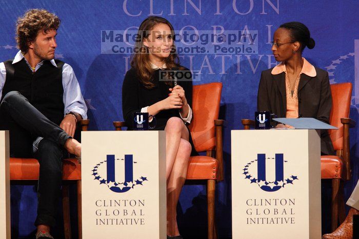 Day one of the 2nd Annual Clinton Global Initiative University (CGIU) meeting was held at The University of Texas at Austin, Friday, February 13, 2009.

Filename: SRM_20090213_17021707.jpg
Aperture: f/4.0
Shutter Speed: 1/250
Body: Canon EOS 20D
Lens: Canon EF 300mm f/2.8 L IS