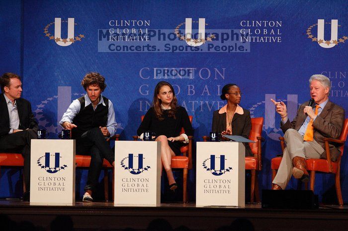 Paul Bell (1-L), president of Dell Global Public, Blake Mycoskie (2-L), founder of TOMS shoes, Natalie Portman (C), Mambidzeni Madzivire (2-R), BME graduate student at Mayo Graduate School, and Former President Bill Clinton (1-R) at the first plenary session of the CGIU meeting.  Day one of the 2nd Annual Clinton Global Initiative University (CGIU) meeting was held at The University of Texas at Austin, Friday, February 13, 2009.

Filename: SRM_20090213_17250317.jpg
Aperture: f/4.0
Shutter Speed: 1/400
Body: Canon EOS-1D Mark II
Lens: Canon EF 300mm f/2.8 L IS