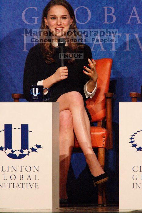 Natalie Portman spoke about micro-loans, especially for women to start their own businesses, in poor and developing countries, at the opening plenary session of the CGIU meeting.  Day one of the 2nd Annual Clinton Global Initiative University (CGIU) meeting was held at The University of Texas at Austin, Friday, February 13, 2009.

Filename: SRM_20090213_17310583.jpg
Aperture: f/5.6
Shutter Speed: 1/250
Body: Canon EOS-1D Mark II
Lens: Canon EF 300mm f/2.8 L IS