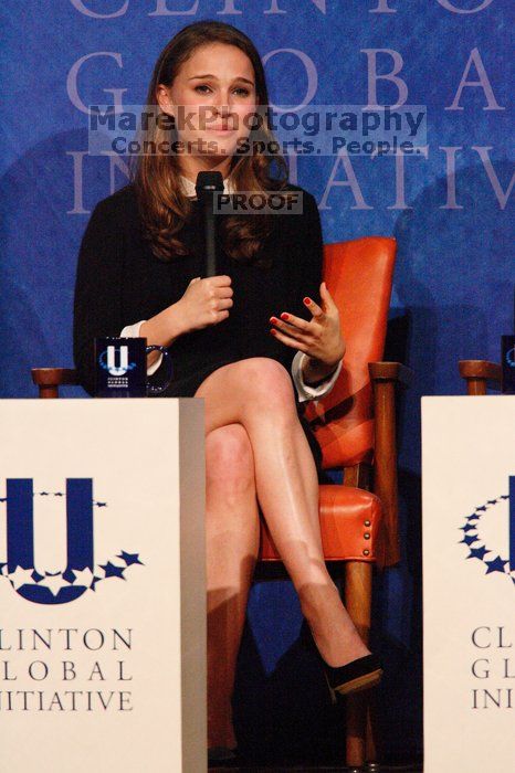 Natalie Portman spoke about micro-loans, especially for women to start their own businesses, in poor and developing countries, at the opening plenary session of the CGIU meeting.  Day one of the 2nd Annual Clinton Global Initiative University (CGIU) meeting was held at The University of Texas at Austin, Friday, February 13, 2009.

Filename: SRM_20090213_17310989.jpg
Aperture: f/5.6
Shutter Speed: 1/250
Body: Canon EOS-1D Mark II
Lens: Canon EF 300mm f/2.8 L IS