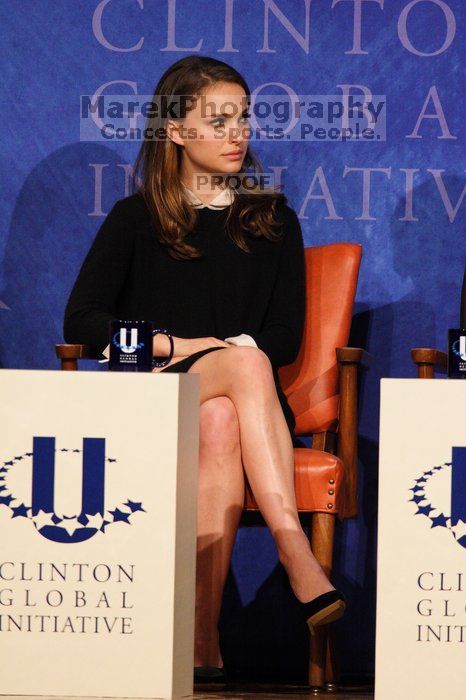 Natalie Portman spoke about micro-loans, especially for women to start their own businesses, in poor and developing countries, at the opening plenary session of the CGIU meeting.  Day one of the 2nd Annual Clinton Global Initiative University (CGIU) meeting was held at The University of Texas at Austin, Friday, February 13, 2009.

Filename: SRM_20090213_17352112.jpg
Aperture: f/5.6
Shutter Speed: 1/200
Body: Canon EOS 20D
Lens: Canon EF 300mm f/2.8 L IS