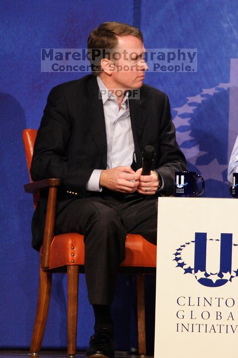 Paul Bell, president of Dell Global Public, at the opening plenary session of the CGIU meeting.  Day one of the 2nd Annual Clinton Global Initiative University (CGIU) meeting was held at The University of Texas at Austin, Friday, February 13, 2009.

Filename: SRM_20090213_17412657.jpg
Aperture: f/5.6
Shutter Speed: 1/160
Body: Canon EOS 20D
Lens: Canon EF 300mm f/2.8 L IS