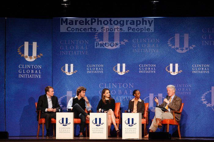 Paul Bell (1-L), president of Dell Global Public, Blake Mycoskie (2-L), founder of TOMS shoes, Natalie Portman (C), Mambidzeni Madzivire (2-R), BME graduate student at Mayo Graduate School, and Former President Bill Clinton (1-R) at the first plenary session of the CGIU meeting.  Day one of the 2nd Annual Clinton Global Initiative University (CGIU) meeting was held at The University of Texas at Austin, Friday, February 13, 2009.

Filename: SRM_20090213_17414507.jpg
Aperture: f/4.0
Shutter Speed: 1/160
Body: Canon EOS-1D Mark II
Lens: Canon EF 80-200mm f/2.8 L