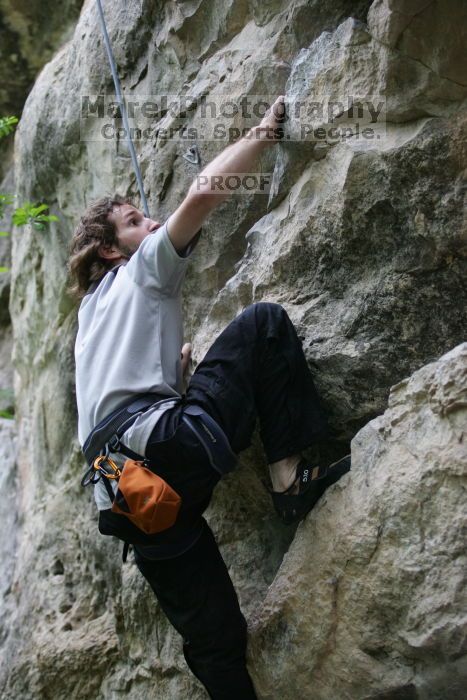 Andrew Dreher top rope climbing Nose Print on the Windshield (5.11c).  It was another long day of rock climbing at Seismic Wall on Austin's Barton Creek Greenbelt, Saturday, April 11, 2009.

Filename: SRM_20090411_14381868.JPG
Aperture: f/2.8
Shutter Speed: 1/500
Body: Canon EOS-1D Mark II
Lens: Canon EF 80-200mm f/2.8 L