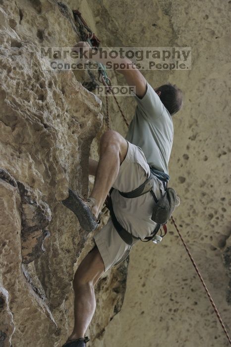 Tommy Blackwell.  CTM hosted a speed climbing event at Seismic Wall on Diving for Rocks to benefit the Austin Area Food Bank, Saturday, May 9, 2009.

Filename: SRM_20090509_10330798.jpg
Aperture: f/5.6
Shutter Speed: 1/400
Body: Canon EOS-1D Mark II
Lens: Canon EF 80-200mm f/2.8 L