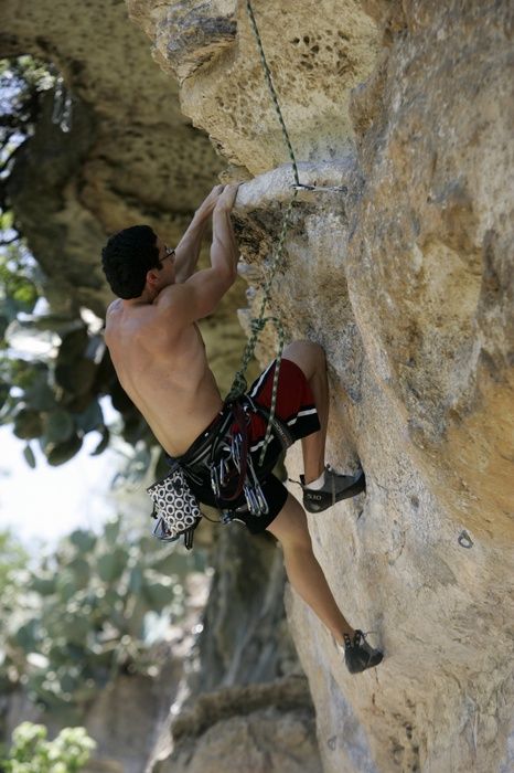 Chris Bottaro on Diving for Rocks (5.10d).  It was another long day of rock climbing at Seismic Wall on Austin's Barton Creek Greenbelt, Sunday, June 090607, 2009.

Filename: SRM_20090607_13545314.jpg
Aperture: f/4.0
Shutter Speed: 1/500
Body: Canon EOS-1D Mark II
Lens: Canon EF 80-200mm f/2.8 L