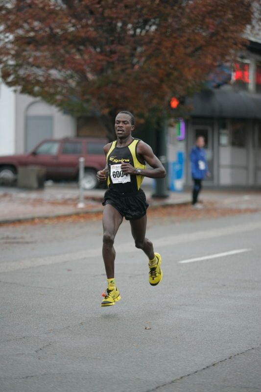 Richmond SunTrust Marathon and McDonald's Half Marathon, on Saturday, November 14, 2009.

Filename: SRM_20091114_08353076.JPG
Aperture: f/2.8
Shutter Speed: 1/1000
Body: Canon EOS-1D Mark II
Lens: Canon EF 80-200mm f/2.8 L