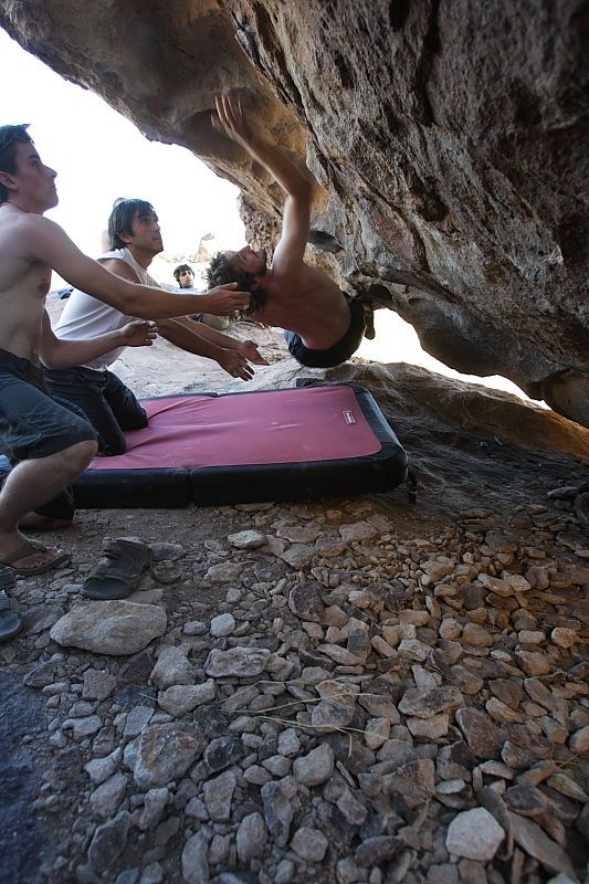 Andrew Dreher rock climbing in Hueco Tanks State Park and Historic Site during the Hueco Tanks Awesome Fest 2010 trip, Sunday, May 23, 2010.

Filename: SRM_20100523_19114076.JPG
Aperture: f/4.0
Shutter Speed: 1/125
Body: Canon EOS-1D Mark II
Lens: Canon EF 16-35mm f/2.8 L