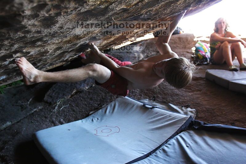 Rock climbing in Hueco Tanks State Park and Historic Site during the Hueco Tanks Awesome Fest 2.0 trip, Sunday, September 05, 2010.

Filename: SRM_20100905_16140844.JPG
Aperture: f/2.8
Shutter Speed: 1/200
Body: Canon EOS 20D
Lens: Canon EF 16-35mm f/2.8 L