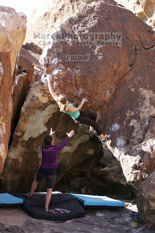 Bouldering during the Hueco Tanks Awesome Fest 14.2.

Filename: srm_20140223_11231650.jpg
Aperture: f/4.0
Shutter Speed: 1/800
Body: Canon EOS-1D Mark II
Lens: Canon EF 85mm f/1.2 L II