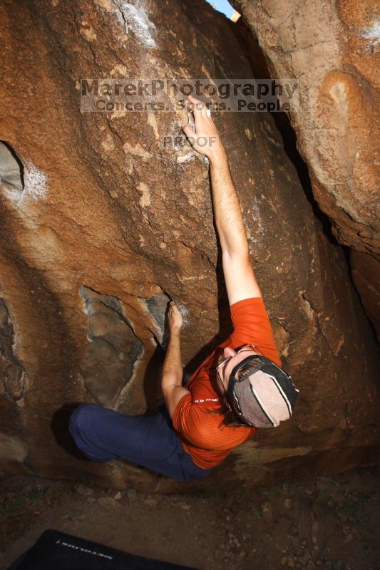 Bouldering in Hueco Tanks on %m/%d/%Y

Filename: SRM_20160219_1213030.jpg
Aperture: f/6.3
Shutter Speed: 1/250
Body: Canon EOS 20D
Lens: Canon EF 16-35mm f/2.8 L