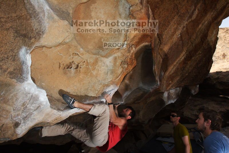 Bouldering in Hueco Tanks on %m/%d/%Y

Filename: SRM_20160219_1438090.jpg
Aperture: f/8.0
Shutter Speed: 1/250
Body: Canon EOS 20D
Lens: Canon EF 16-35mm f/2.8 L