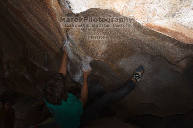 Bouldering in Hueco Tanks on %m/%d/%Y

Filename: SRM_20160219_1452150.jpg
Aperture: f/10.0
Shutter Speed: 1/250
Body: Canon EOS 20D
Lens: Canon EF 16-35mm f/2.8 L