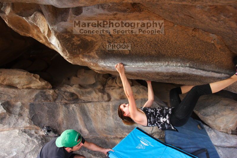 Bouldering in Hueco Tanks on 02/20/2016

Filename: SRM_20160220_1850451.JPG
Aperture: f/2.8
Shutter Speed: 1/250
Body: Canon EOS 20D
Lens: Canon EF 16-35mm f/2.8 L