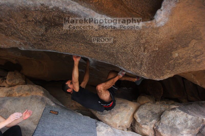 Bouldering in Hueco Tanks on 02/20/2016

Filename: SRM_20160220_1859000.JPG
Aperture: f/2.8
Shutter Speed: 1/250
Body: Canon EOS 20D
Lens: Canon EF 16-35mm f/2.8 L