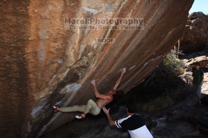 Bouldering in Hueco Tanks on 02/27/2016 with Blue Lizard Climbing and Yoga

Filename: SRM_20160227_1056551.JPG
Aperture: f/8.0
Shutter Speed: 1/250
Body: Canon EOS 20D
Lens: Canon EF 16-35mm f/2.8 L