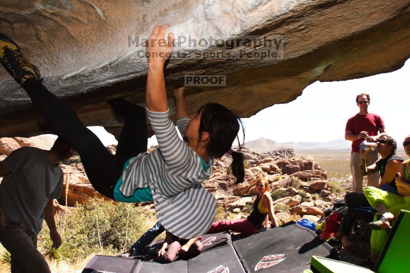 Bouldering in Hueco Tanks on 03/19/2016 with Blue Lizard Climbing and Yoga

Filename: SRM_20160319_1341580.jpg
Aperture: f/8.0
Shutter Speed: 1/250
Body: Canon EOS 20D
Lens: Canon EF 16-35mm f/2.8 L