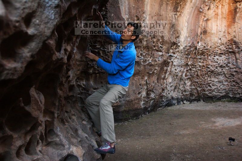 Bouldering in Hueco Tanks on 03/19/2016 with Blue Lizard Climbing and Yoga

Filename: SRM_20160319_1559160.jpg
Aperture: f/4.0
Shutter Speed: 1/80
Body: Canon EOS 20D
Lens: Canon EF 16-35mm f/2.8 L