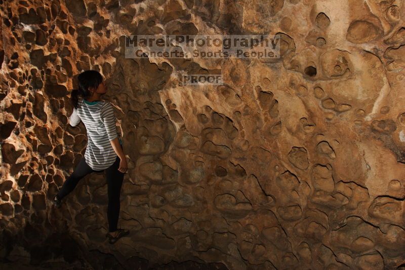 Bouldering in Hueco Tanks on 03/19/2016 with Blue Lizard Climbing and Yoga

Filename: SRM_20160319_1611030.jpg
Aperture: f/5.6
Shutter Speed: 1/250
Body: Canon EOS 20D
Lens: Canon EF 16-35mm f/2.8 L