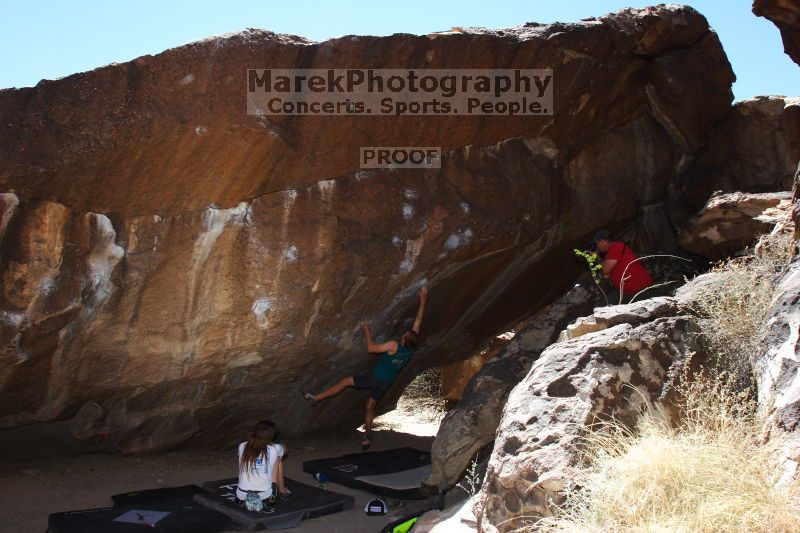 Bouldering in Hueco Tanks on 04/11/2016 with Blue Lizard Climbing and Yoga

Filename: SRM_20160411_1236550.jpg
Aperture: f/8.0
Shutter Speed: 1/250
Body: Canon EOS 20D
Lens: Canon EF 16-35mm f/2.8 L