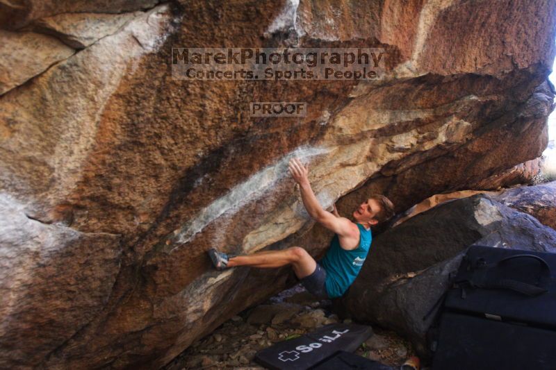 Bouldering in Hueco Tanks on 04/11/2016 with Blue Lizard Climbing and Yoga

Filename: SRM_20160411_1659001.jpg
Aperture: f/3.5
Shutter Speed: 1/320
Body: Canon EOS 20D
Lens: Canon EF 16-35mm f/2.8 L