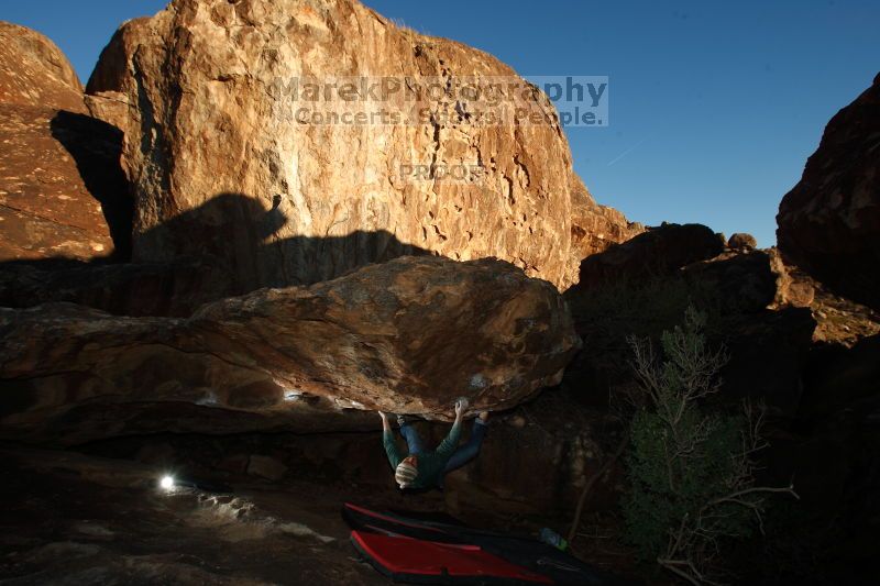 

Filename: SRM_20161209_1817490.jpg
Aperture: f/8.0
Shutter Speed: 1/125
Body: Canon EOS-1D Mark II
Lens: Canon EF 16-35mm f/2.8 L