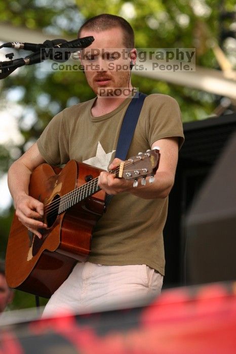 Damien Rice performs on the 99X stage on the second day of Music Midtown, 2004.

Filename: IMG_6350.jpg
Aperture: f/4.0
Shutter Speed: 1/320
Body: Canon EOS DIGITAL REBEL
Lens: Canon EF 80-200mm f/2.8 L