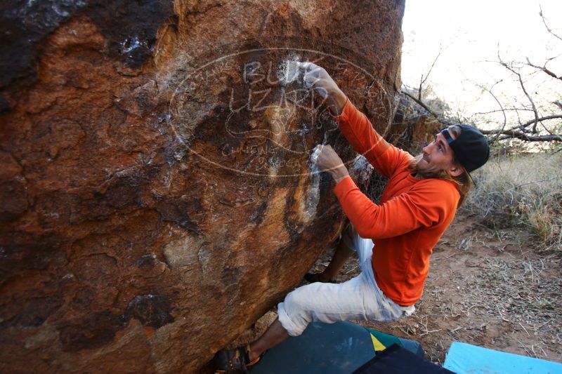 

Filename: SRM_20170104_1238202.jpg
Aperture: f/2.8
Shutter Speed: 1/250
Body: Canon EOS-1D Mark II
Lens: Canon EF 16-35mm f/2.8 L