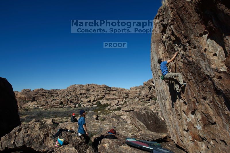 

Filename: SRM_20170129_1319201.jpg
Aperture: f/8.0
Shutter Speed: 1/320
Body: Canon EOS-1D Mark II
Lens: Canon EF 16-35mm f/2.8 L