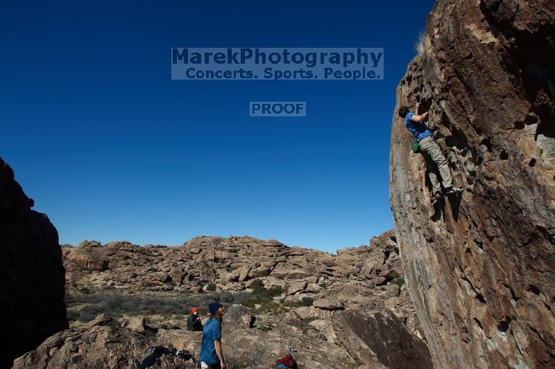 

Filename: SRM_20170129_1319560.jpg
Aperture: f/8.0
Shutter Speed: 1/320
Body: Canon EOS-1D Mark II
Lens: Canon EF 16-35mm f/2.8 L