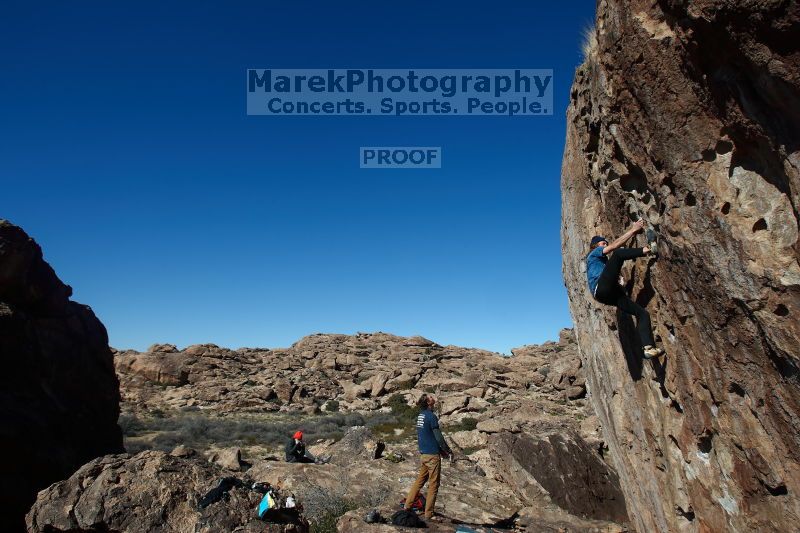 

Filename: SRM_20170129_1321571.jpg
Aperture: f/8.0
Shutter Speed: 1/250
Body: Canon EOS-1D Mark II
Lens: Canon EF 16-35mm f/2.8 L