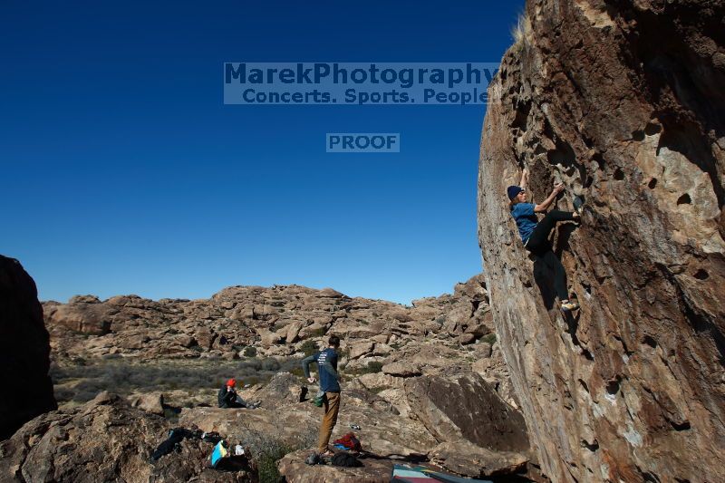 

Filename: SRM_20170129_1322041.jpg
Aperture: f/8.0
Shutter Speed: 1/250
Body: Canon EOS-1D Mark II
Lens: Canon EF 16-35mm f/2.8 L