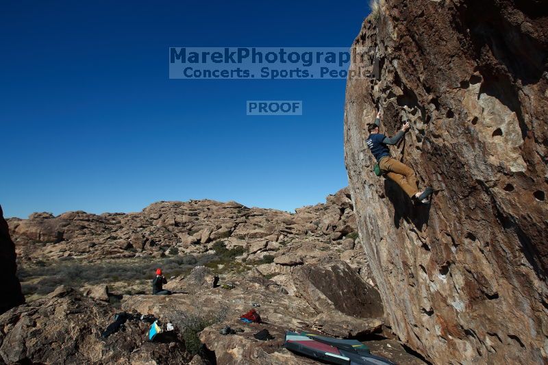 

Filename: SRM_20170129_1323462.jpg
Aperture: f/8.0
Shutter Speed: 1/250
Body: Canon EOS-1D Mark II
Lens: Canon EF 16-35mm f/2.8 L