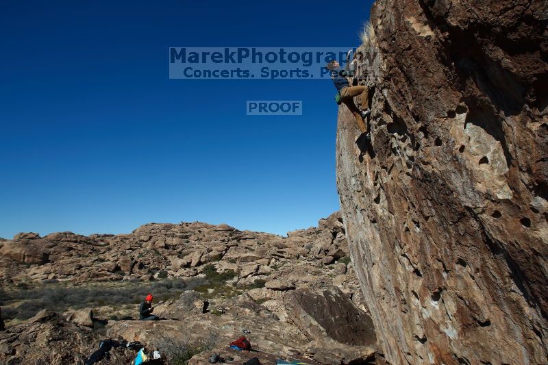 

Filename: SRM_20170129_1324061.jpg
Aperture: f/8.0
Shutter Speed: 1/250
Body: Canon EOS-1D Mark II
Lens: Canon EF 16-35mm f/2.8 L