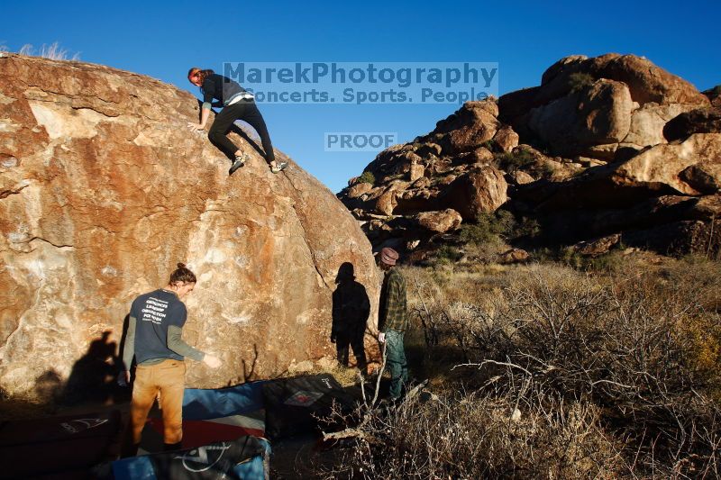 

Filename: SRM_20170129_1650150.jpg
Aperture: f/8.0
Shutter Speed: 1/320
Body: Canon EOS-1D Mark II
Lens: Canon EF 16-35mm f/2.8 L