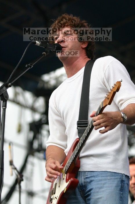 Ween performs on the 96 Rock stage on the third day of Music Midtown, 2004.

Filename: IMG_7008.jpg
Aperture: f/3.2
Shutter Speed: 1/320
Body: Canon EOS DIGITAL REBEL
Lens: Canon EF 80-200mm f/2.8 L