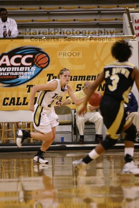 The Georgia Tech women's basketball team played Wake Forest.

Filename: IMG_1060.jpg
Aperture: f/2.8
Shutter Speed: 1/320
Body: Canon EOS DIGITAL REBEL
Lens: Canon EF 80-200mm f/2.8 L