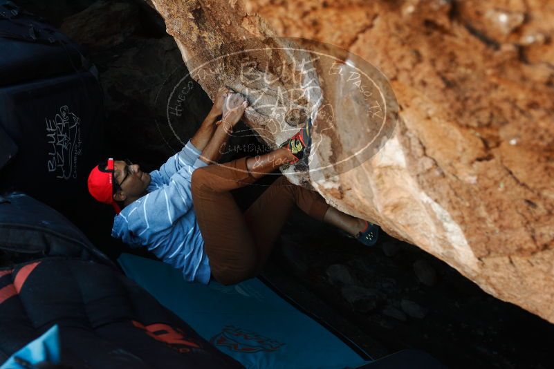 Bouldering in Hueco Tanks on 11/02/2018 with Blue Lizard Climbing and Yoga

Filename: SRM_20181102_1016571.jpg
Aperture: f/4.0
Shutter Speed: 1/200
Body: Canon EOS-1D Mark II
Lens: Canon EF 50mm f/1.8 II