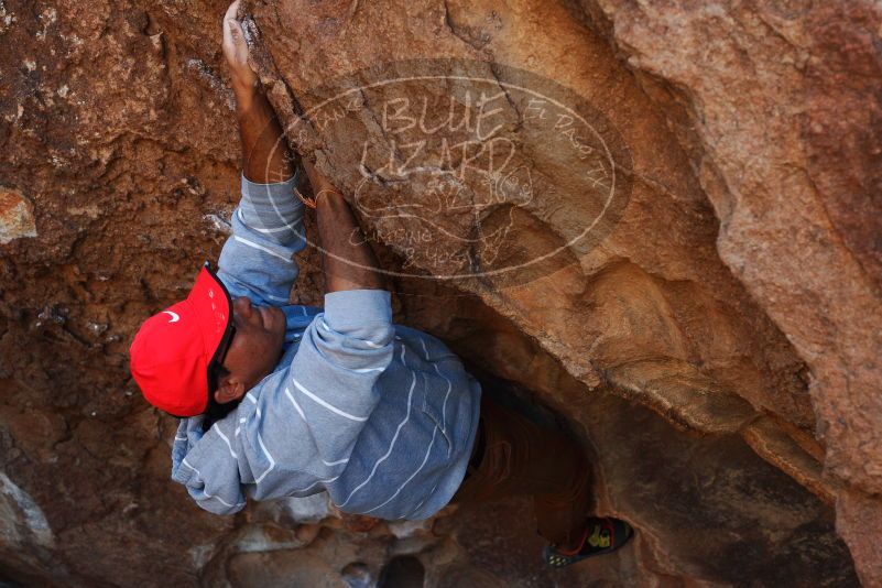 Bouldering in Hueco Tanks on 11/02/2018 with Blue Lizard Climbing and Yoga

Filename: SRM_20181102_1114131.jpg
Aperture: f/4.0
Shutter Speed: 1/640
Body: Canon EOS-1D Mark II
Lens: Canon EF 50mm f/1.8 II