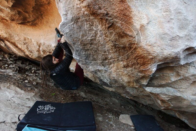 Bouldering in Hueco Tanks on 11/02/2018 with Blue Lizard Climbing and Yoga

Filename: SRM_20181102_1255080.jpg
Aperture: f/4.0
Shutter Speed: 1/200
Body: Canon EOS-1D Mark II
Lens: Canon EF 16-35mm f/2.8 L