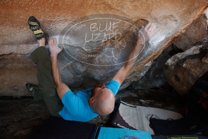 Bouldering in Hueco Tanks on 11/02/2018 with Blue Lizard Climbing and Yoga

Filename: SRM_20181102_1310280.jpg
Aperture: f/4.5
Shutter Speed: 1/250
Body: Canon EOS-1D Mark II
Lens: Canon EF 16-35mm f/2.8 L