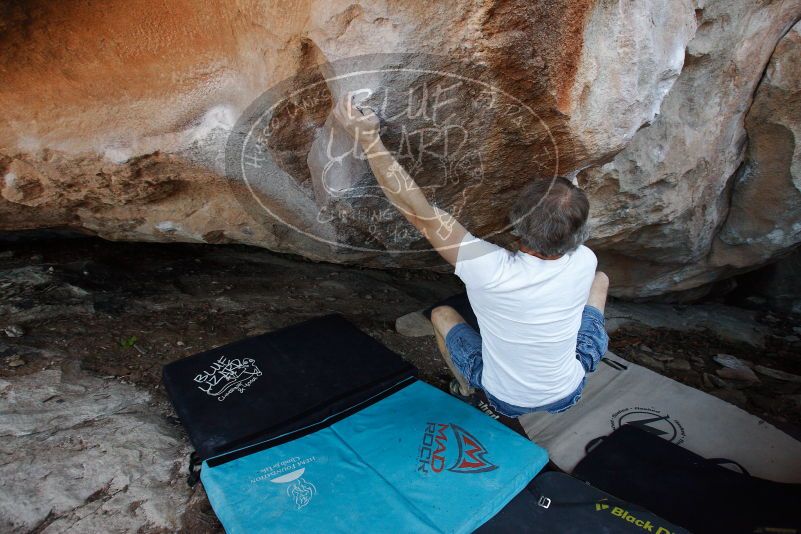 Bouldering in Hueco Tanks on 11/02/2018 with Blue Lizard Climbing and Yoga

Filename: SRM_20181102_1316120.jpg
Aperture: f/4.5
Shutter Speed: 1/250
Body: Canon EOS-1D Mark II
Lens: Canon EF 16-35mm f/2.8 L