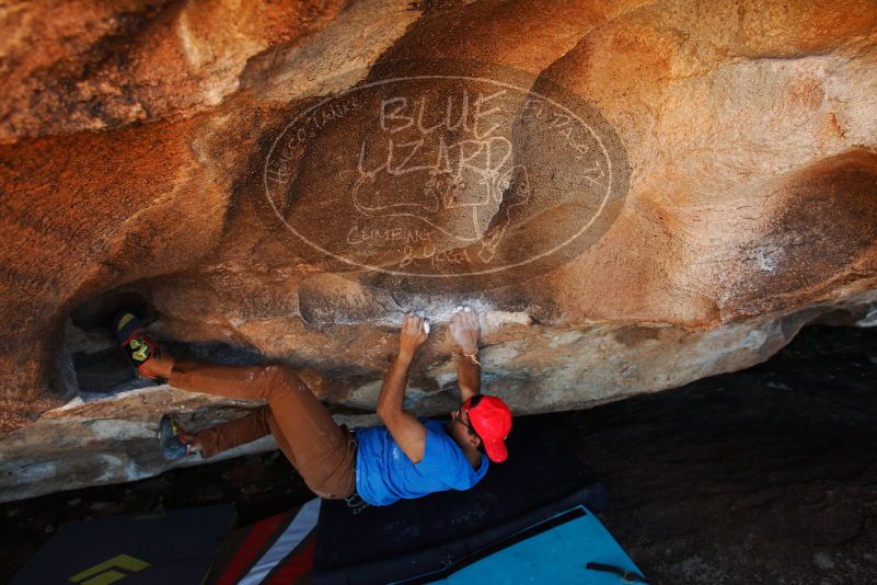 Bouldering in Hueco Tanks on 11/02/2018 with Blue Lizard Climbing and Yoga

Filename: SRM_20181102_1443280.jpg
Aperture: f/4.0
Shutter Speed: 1/400
Body: Canon EOS-1D Mark II
Lens: Canon EF 16-35mm f/2.8 L