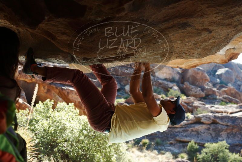 Bouldering in Hueco Tanks on 11/03/2018 with Blue Lizard Climbing and Yoga

Filename: SRM_20181103_1008230.jpg
Aperture: f/5.6
Shutter Speed: 1/400
Body: Canon EOS-1D Mark II
Lens: Canon EF 50mm f/1.8 II