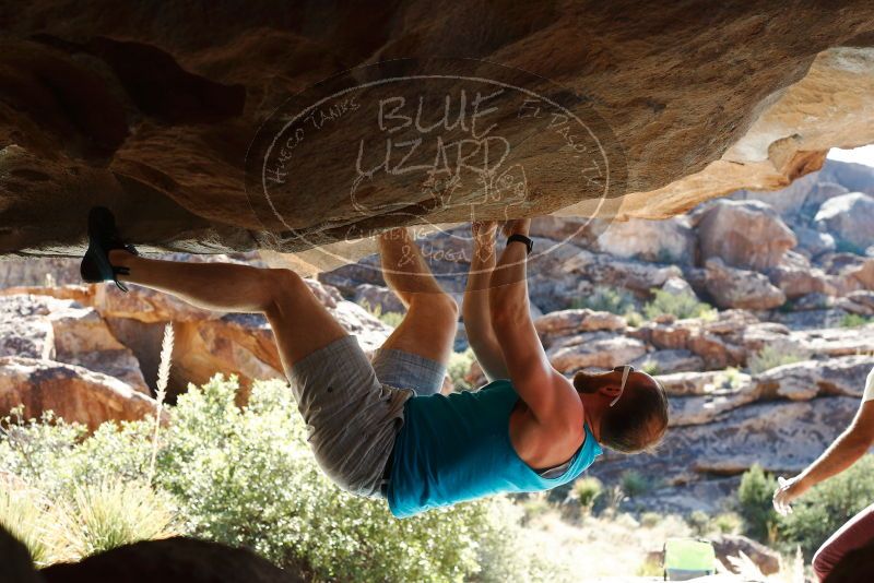 Bouldering in Hueco Tanks on 11/03/2018 with Blue Lizard Climbing and Yoga

Filename: SRM_20181103_1020091.jpg
Aperture: f/5.6
Shutter Speed: 1/320
Body: Canon EOS-1D Mark II
Lens: Canon EF 50mm f/1.8 II